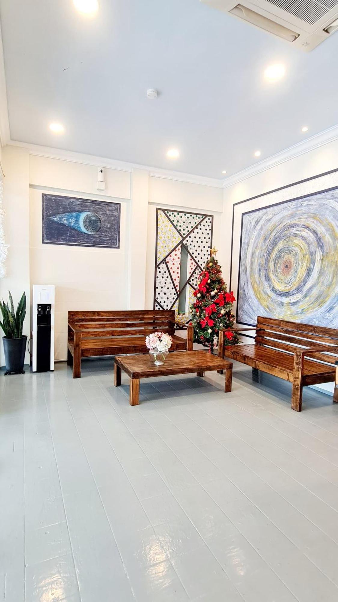 Pine Lodge By Evr Previously Yss Indrawasih Perai Dış mekan fotoğraf